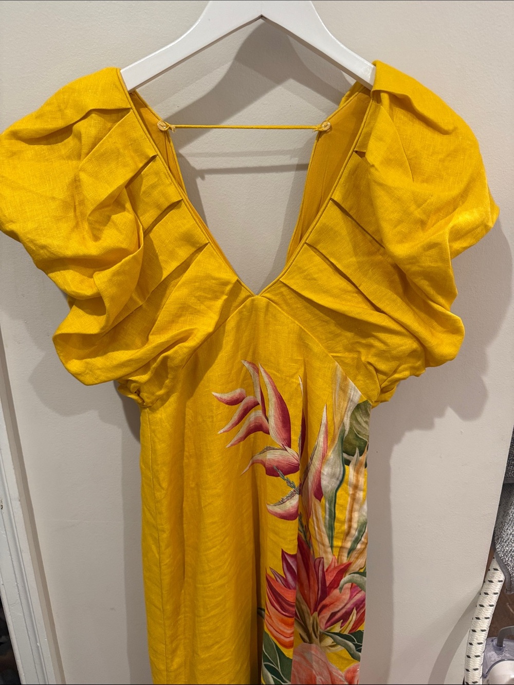 Farm Rio Women’s Yellow Puff-Sleeve Floral V-Neck Dress XS